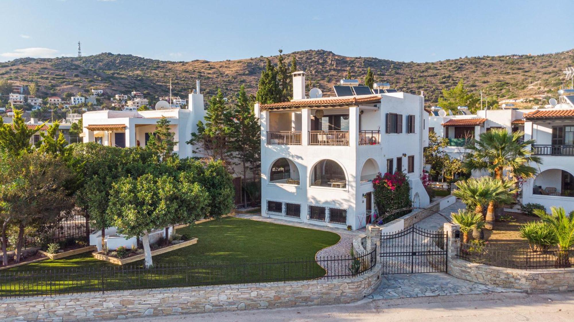 Alkis Guest House By Aegiankazarte Kapotidhes Exterior foto