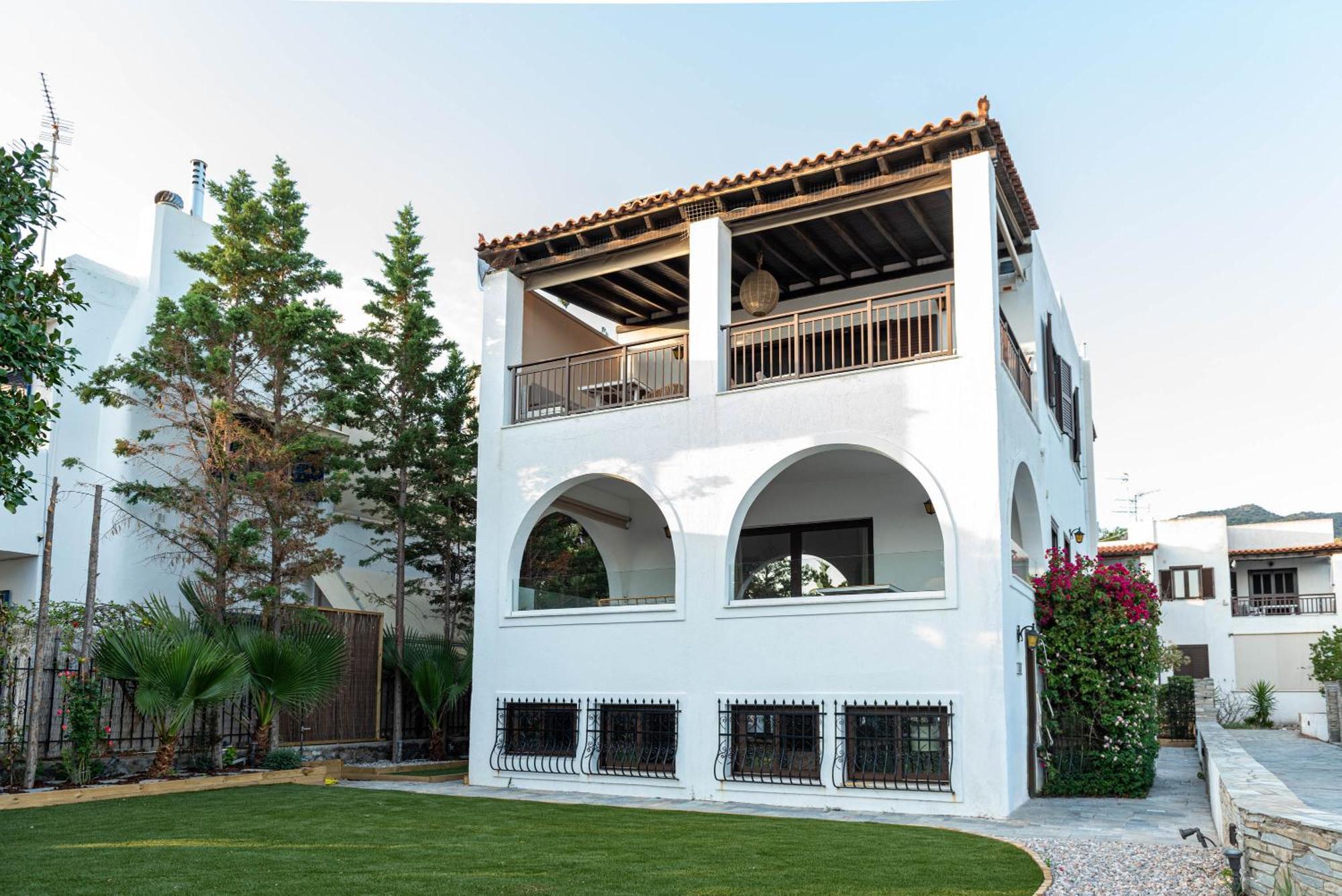 Alkis Guest House By Aegiankazarte Kapotidhes Exterior foto